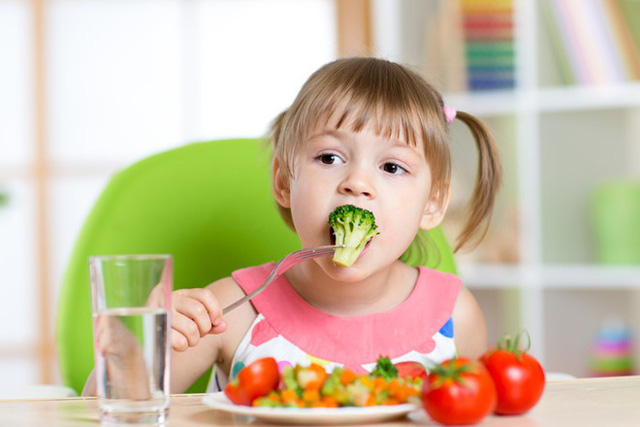 Thực phẩm tốt cho trẻ bị táo bón