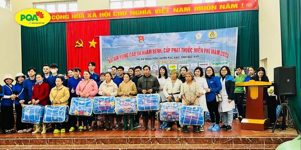 Dược phẩm PQA hy vọng góp phần giúp đỡ người dân xã Nhạn Môn có một mùa đông ấm áp  và cải thiện chất lượng cuộc sống.