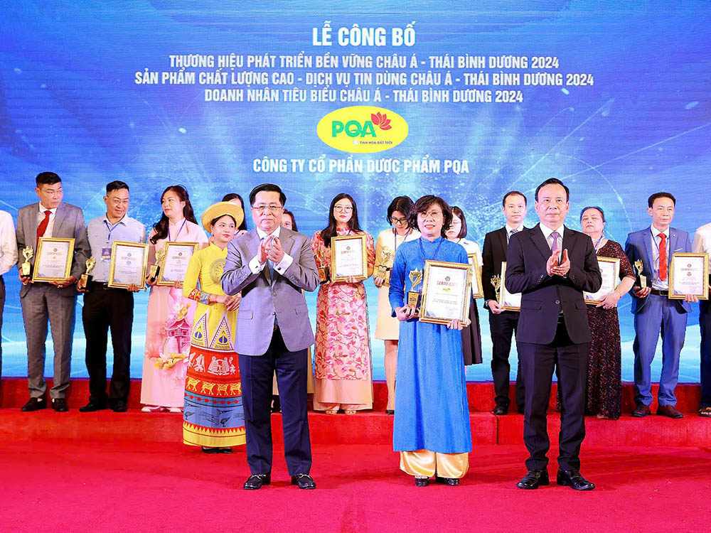 Dược phẩm PQA vinh dự nhận giải thưởng "Thương hiệu Đông Y gia truyền nổi tiếng" Dược phẩm PQA vinh dự nhận giải thưởng "Thương hiệu Đông Y gia truyền nổi tiếng"